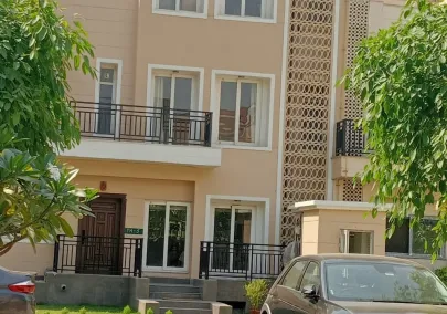 Luxury Villas & Flats architecture project